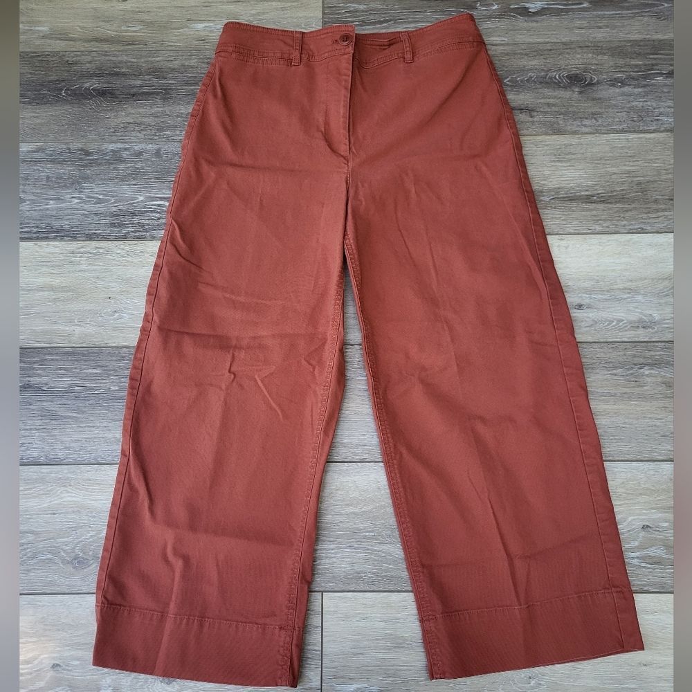 In style Talbots wide leg cropped chinos high waisted size 6